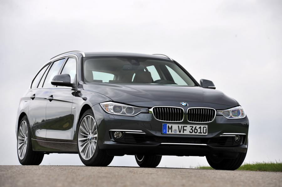  BMW 328i Touring Luxury 2012 года  (фото 145 из 200)